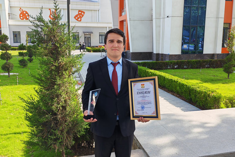 Бахтовар Давлатов