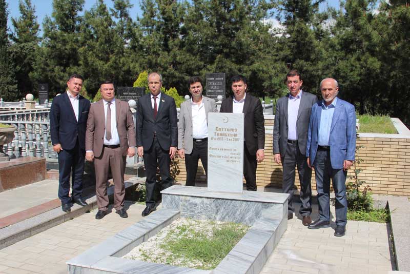 хотираи Талабхӯҷа Сатторов