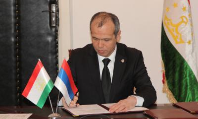 Давлатзода Б.Д