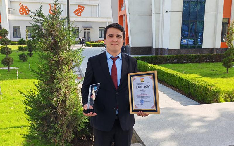 Бахтовар Давлатов