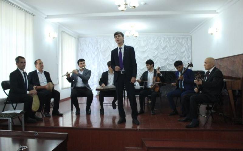 Консерти синфи