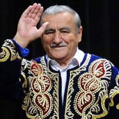 Давлатманд Холов